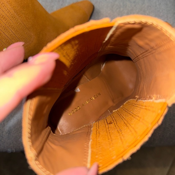 Good American Tan Ankle Boots with Clear Heels - Picture 6 of 9